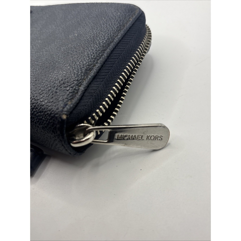 Michael Kors full zip leather wallet blue - Picture 6 of 12
